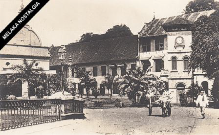 Stadthuys circa 1925 (source: Melaka Nostalgia)
